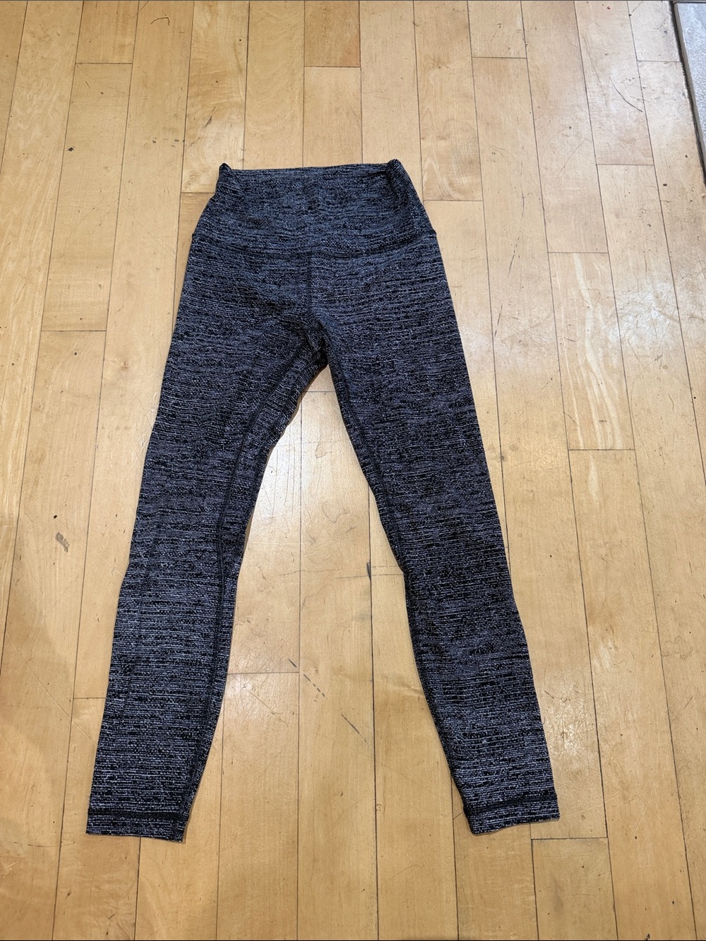 lululemon athletica 7/8 Align High-Rise Leggings - Black/Gray NEW WITHOUT TAGS